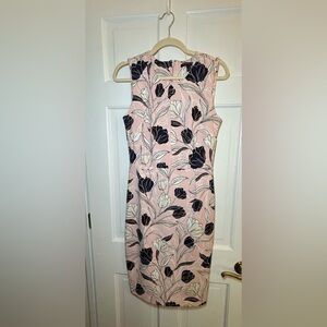 Banana Republic body on dress
